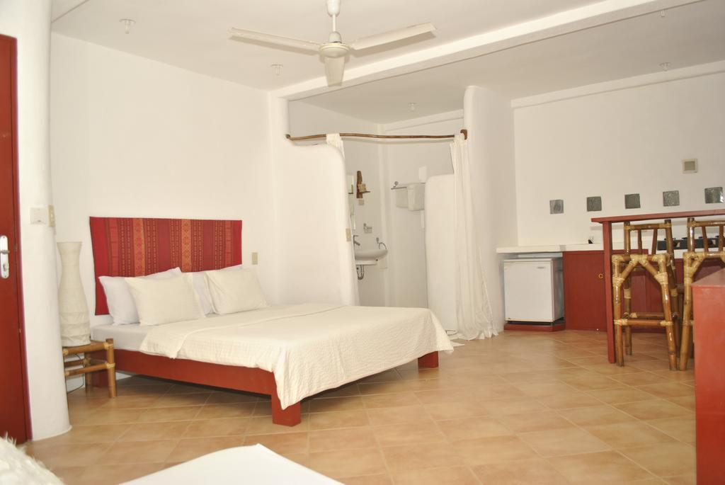 Artista Beach Villa Balabag  Rom bilde